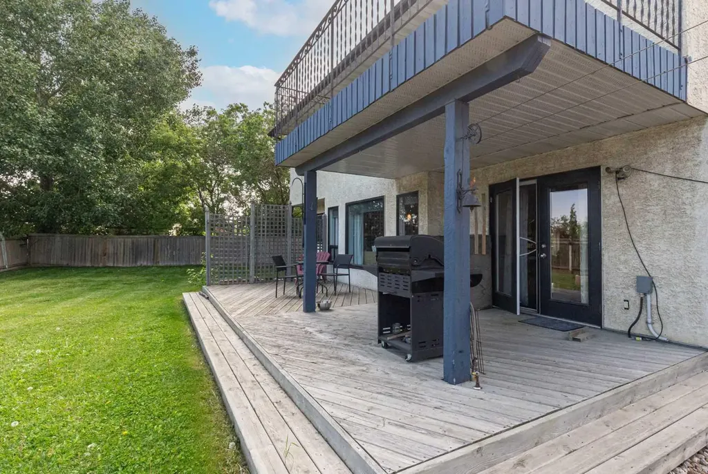 185 Oaks Bay Fort Mcmurray AB T9K 1P9