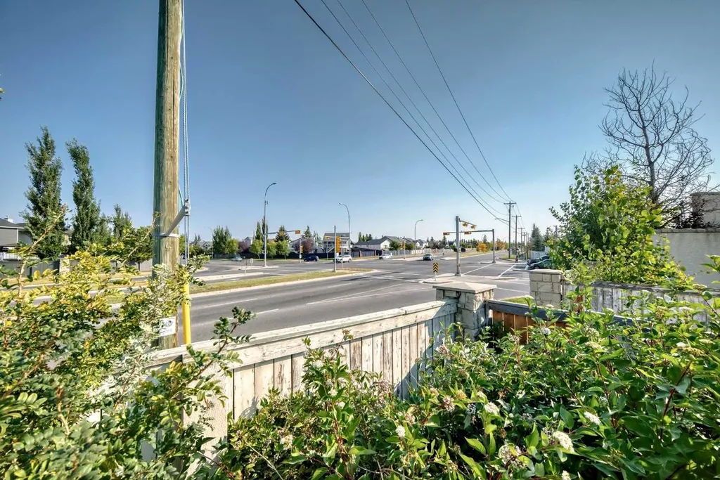139 Bridlewood Circle SW Calgary AB T2Y 3L1