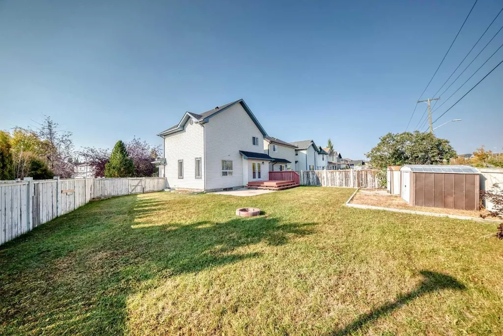 139 Bridlewood Circle SW Calgary AB T2Y 3L1