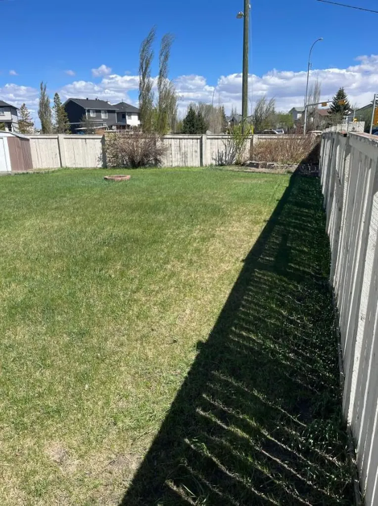 139 Bridlewood Circle SW Calgary AB T2Y 3L1