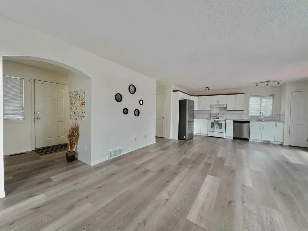139 Bridlewood Circle SW Calgary AB T2Y 3L1