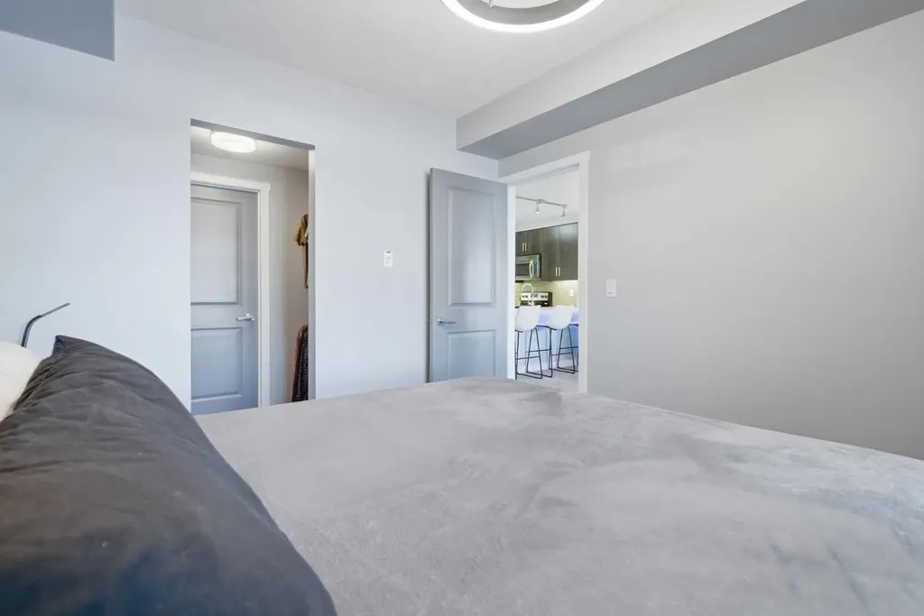 25 Auburn Meadows Avenue SE Calgary AB T3M 2L3