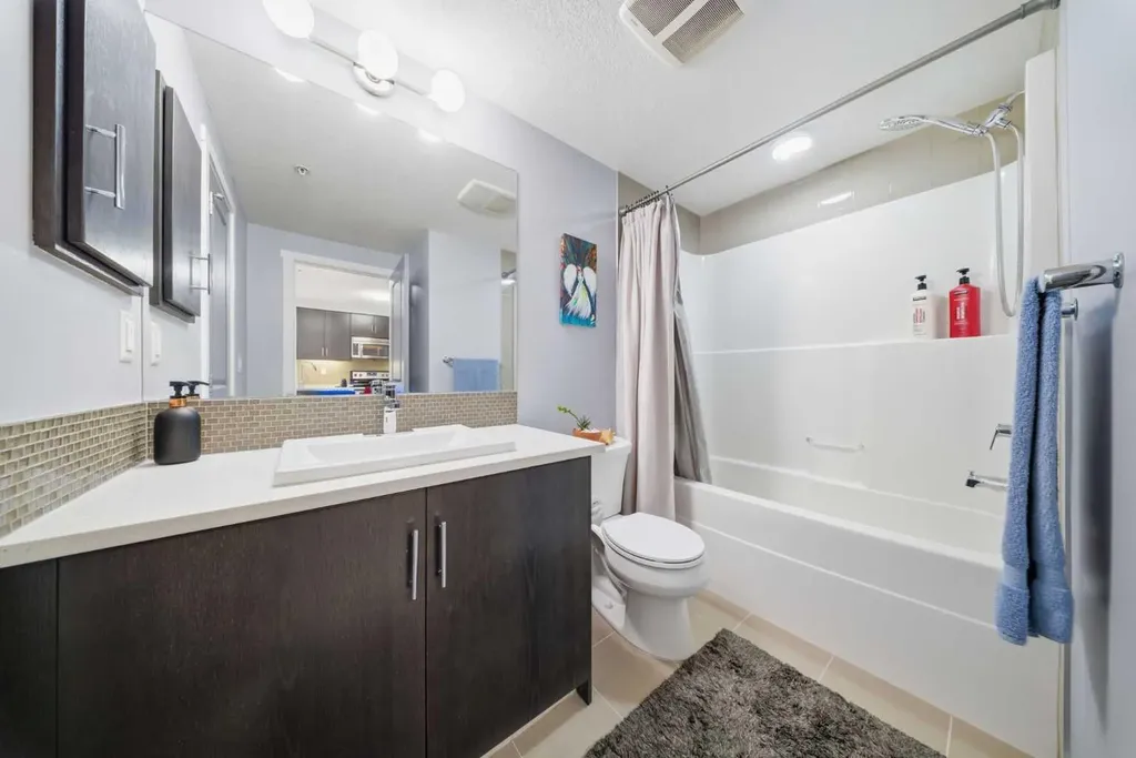 25 Auburn Meadows Avenue SE Calgary AB T3M 2L3