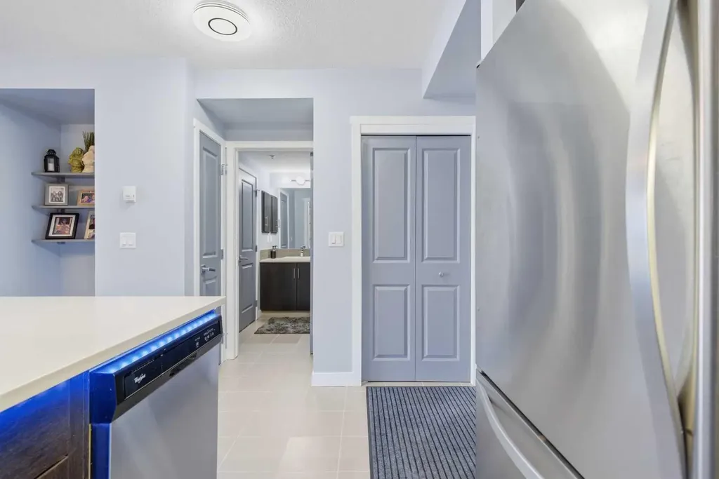 25 Auburn Meadows Avenue SE Calgary AB T3M 2L3