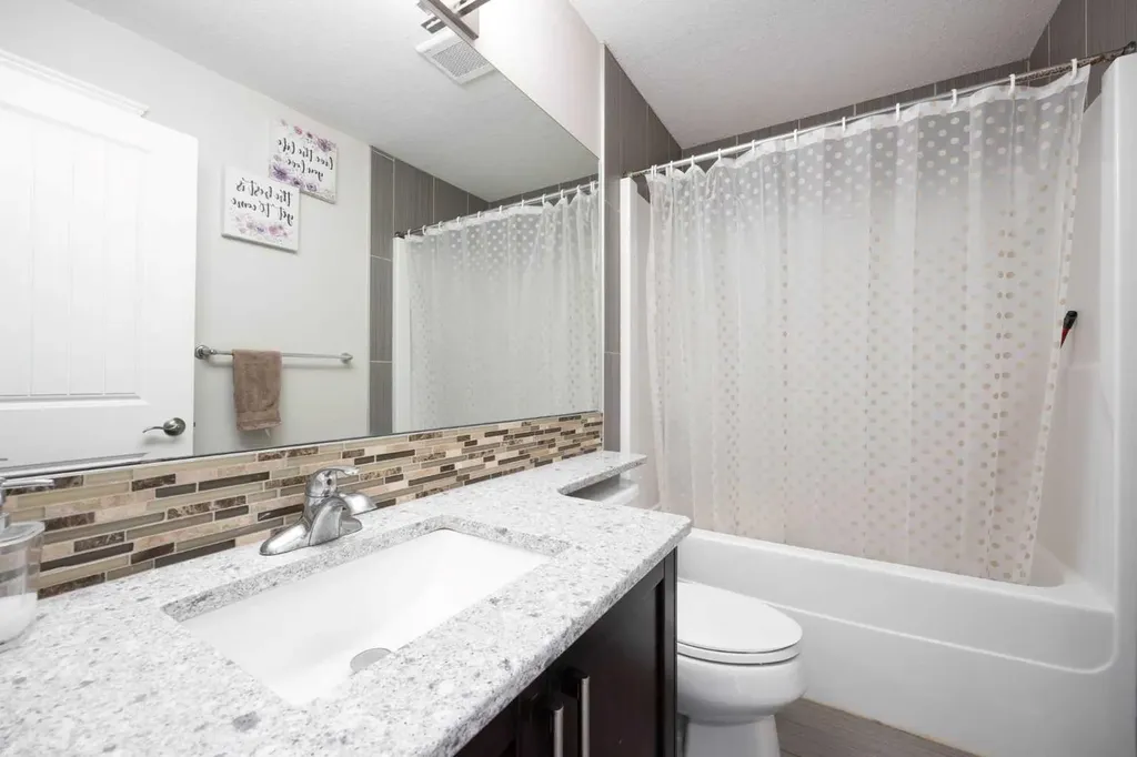 157 Coniker Crescent Fort Mcmurray AB T9K 0Y3