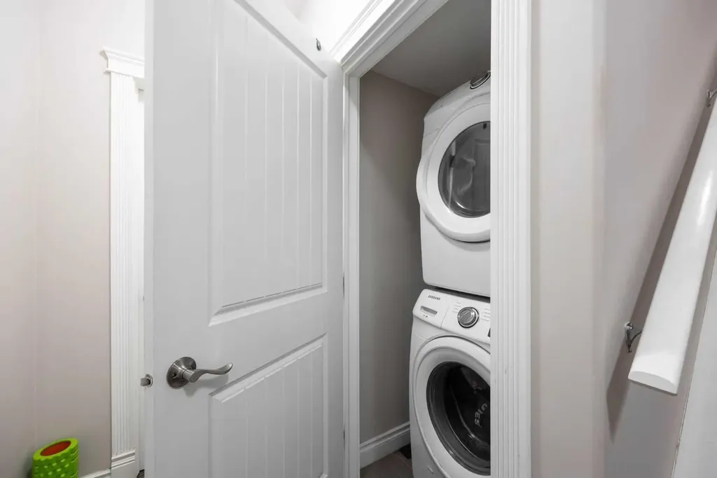 157 Coniker Crescent Fort Mcmurray AB T9K 0Y3