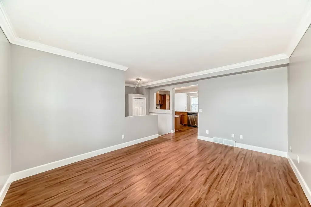 31 Coventry Road NE Calgary AB T3K 5M9