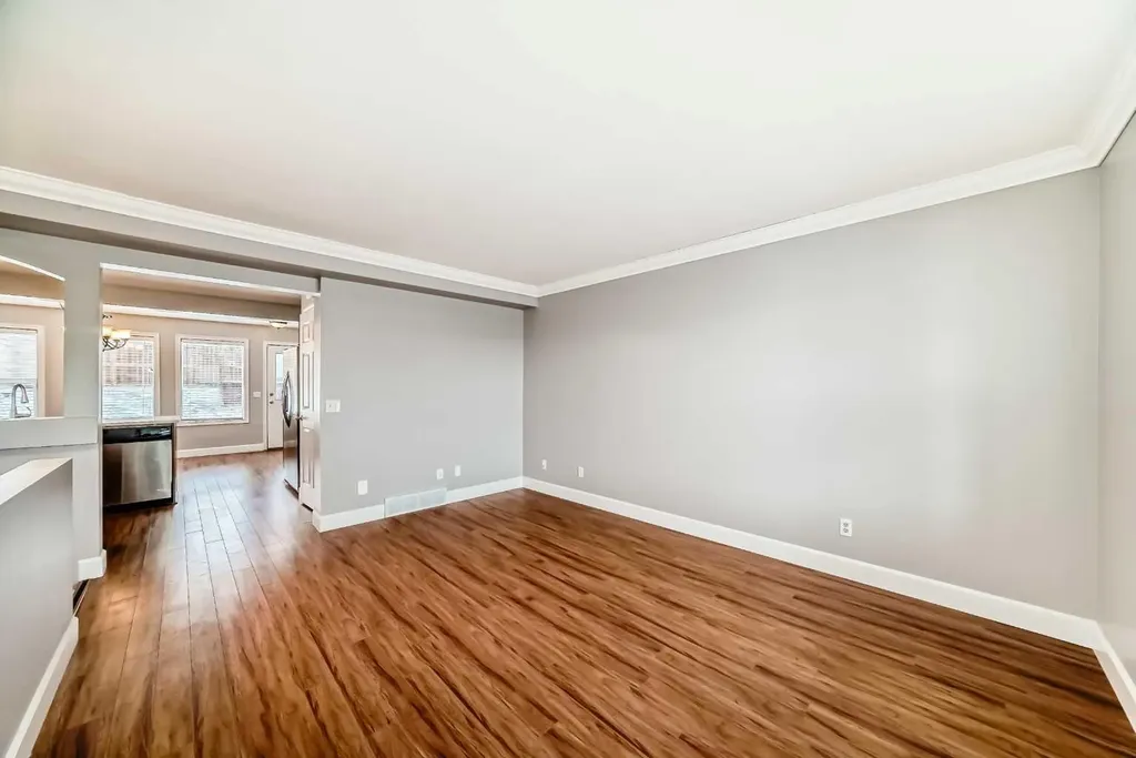 31 Coventry Road NE Calgary AB T3K 5M9