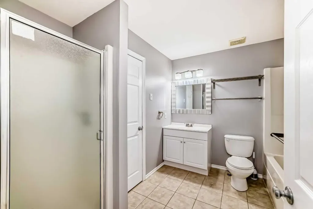 31 Coventry Road NE Calgary AB T3K 5M9