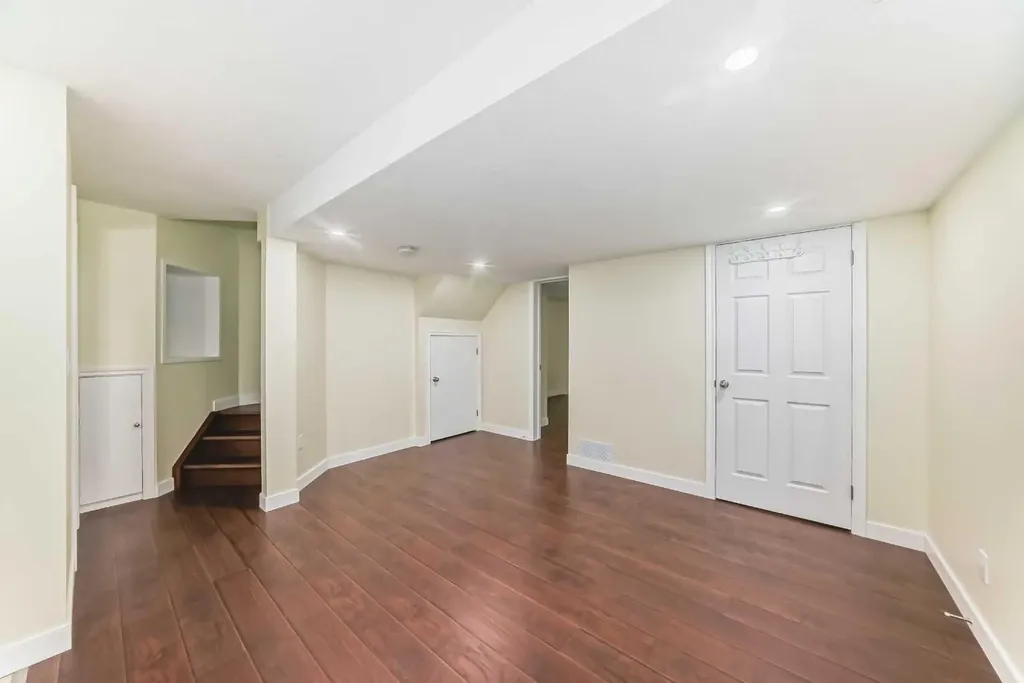 31 Coventry Road NE Calgary AB T3K 5M9