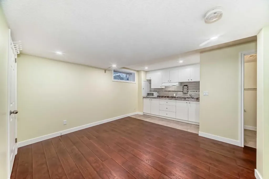 31 Coventry Road NE Calgary AB T3K 5M9