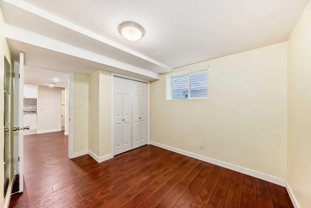 31 Coventry Road NE Calgary AB T3K 5M9