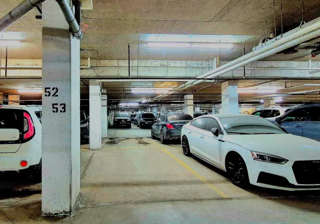 63 Inglewood Park SE Calgary AB T2G 1B7