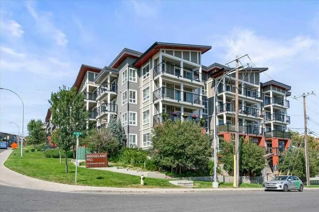 510 Edmonton Trail NE Calgary AB T2E 0J7