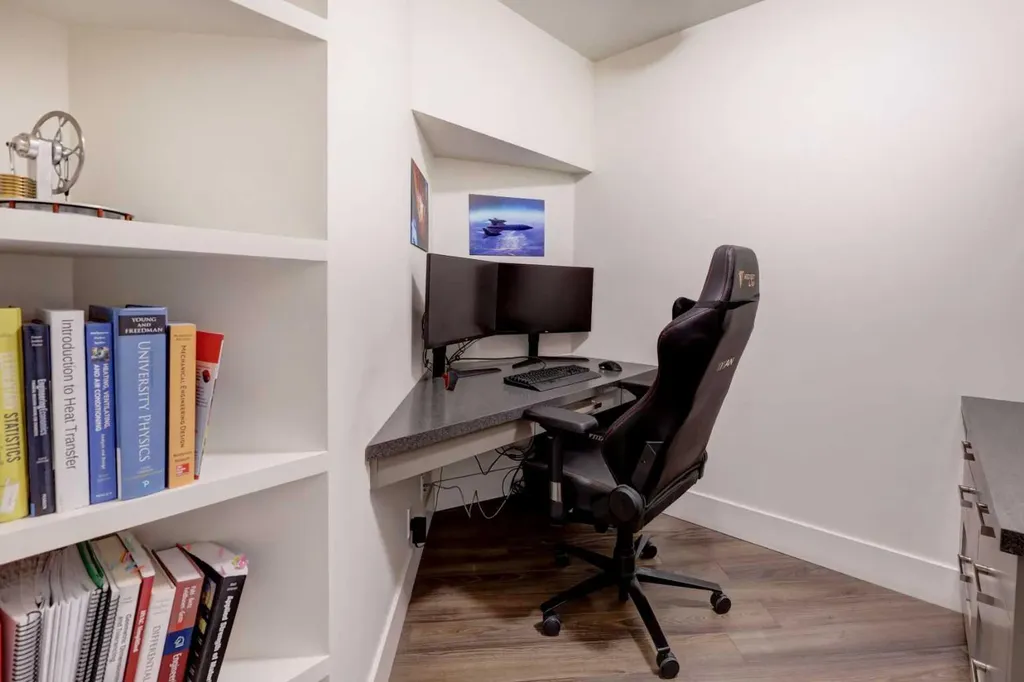 510 Edmonton Trail NE Calgary AB T2E 0J7