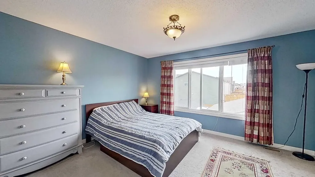 109 Heartland Boulevard Cochrane AB T4C2R1