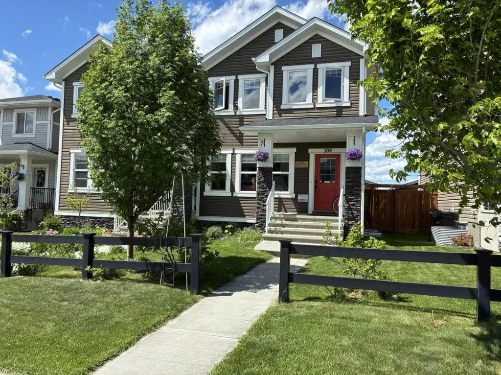 109 Heartland Boulevard Cochrane AB T4C2R1