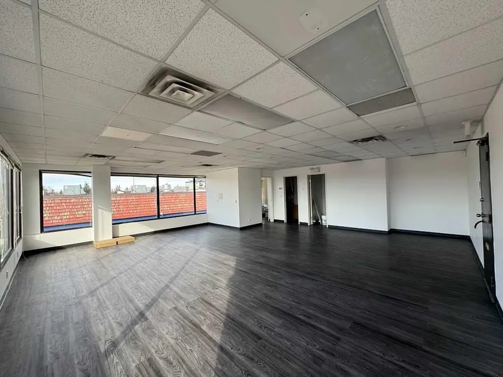1830 52 Street SE Calgary AB T2B 1N1