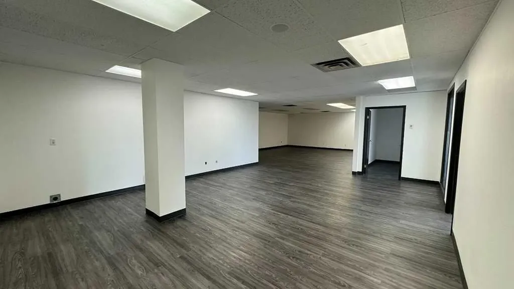 1830 52 Street SE Calgary AB T2B 1N1