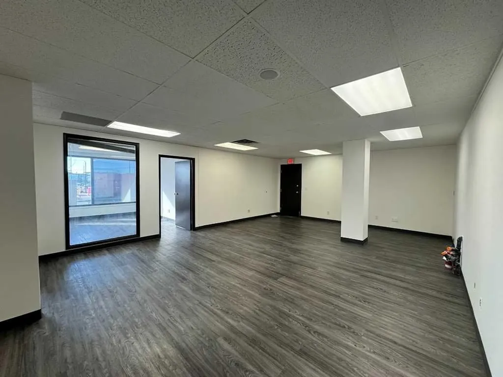 1830 52 Street SE Calgary AB T2B 1N1