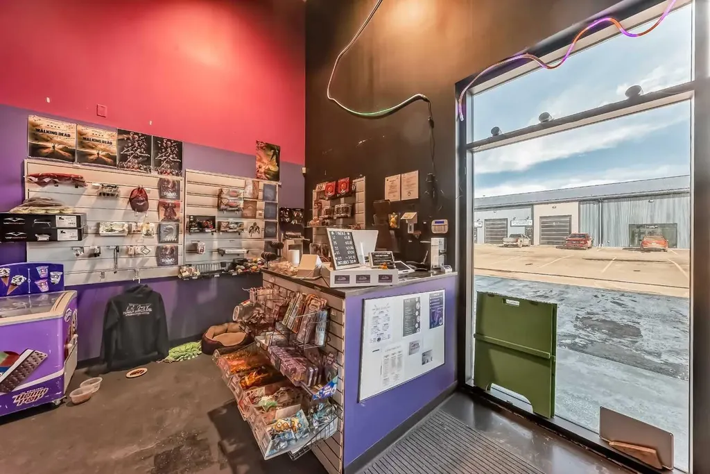 245 Canal Avenue Strathmore AB T1P 1C1