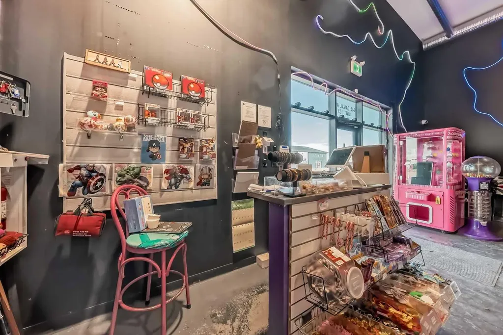 245 Canal Avenue Strathmore AB T1P 1C1