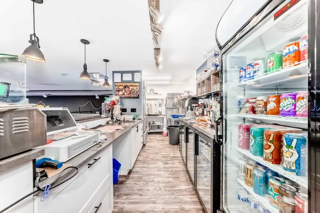 245 Canal Avenue Strathmore AB T1P 1C1