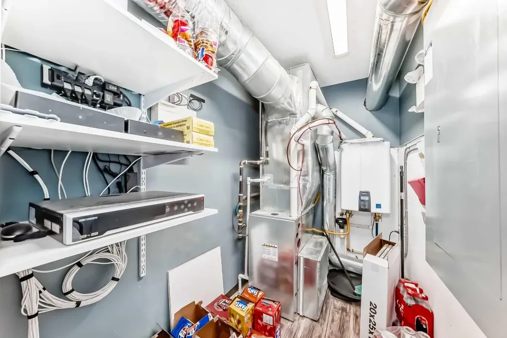 245 Canal Avenue Strathmore AB T1P 1C1