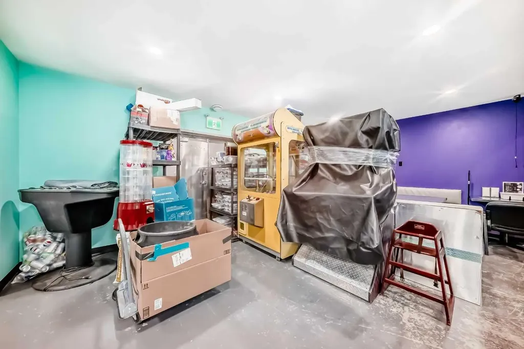 245 Canal Avenue Strathmore AB T1P 1C1