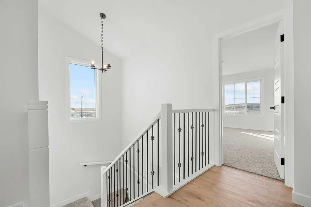 512 Lawthorn Way SE Airdrie AB T4A 3N9