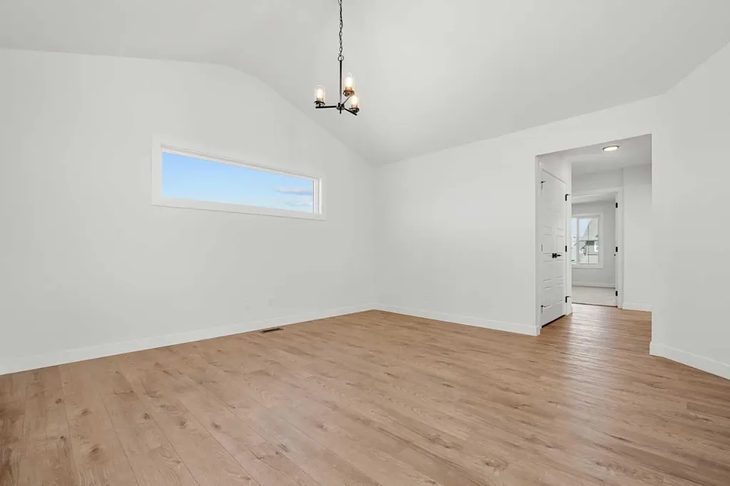 512 Lawthorn Way SE Airdrie AB T4A 3N9