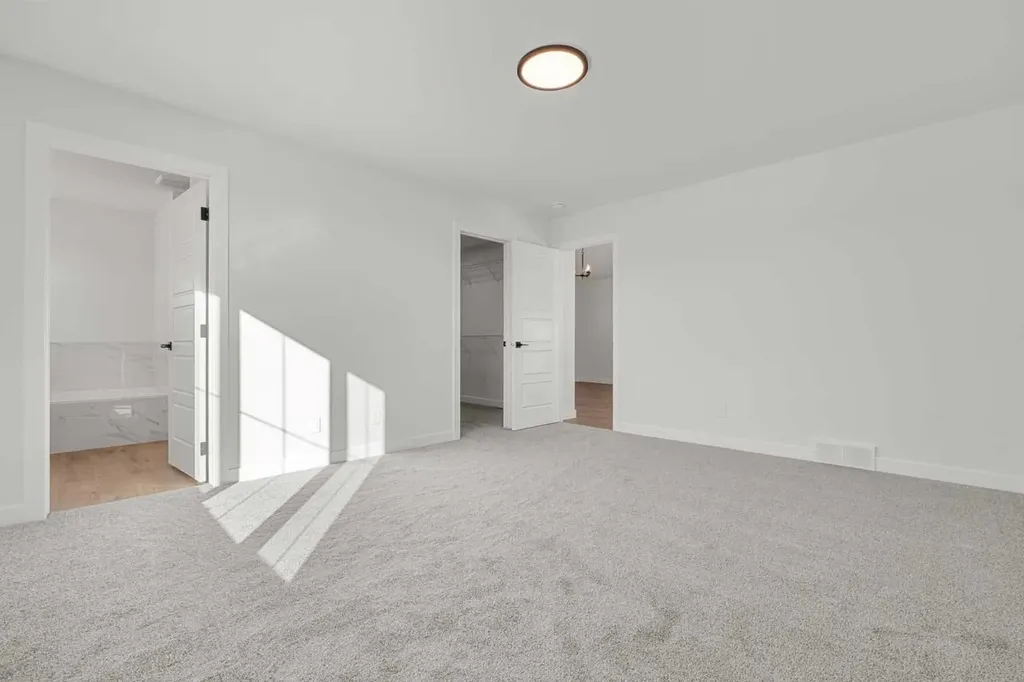 512 Lawthorn Way SE Airdrie AB T4A 3N9