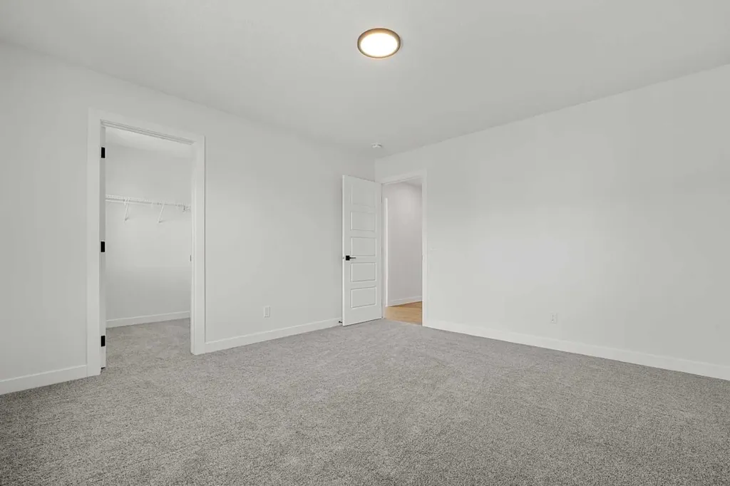 512 Lawthorn Way SE Airdrie AB T4A 3N9