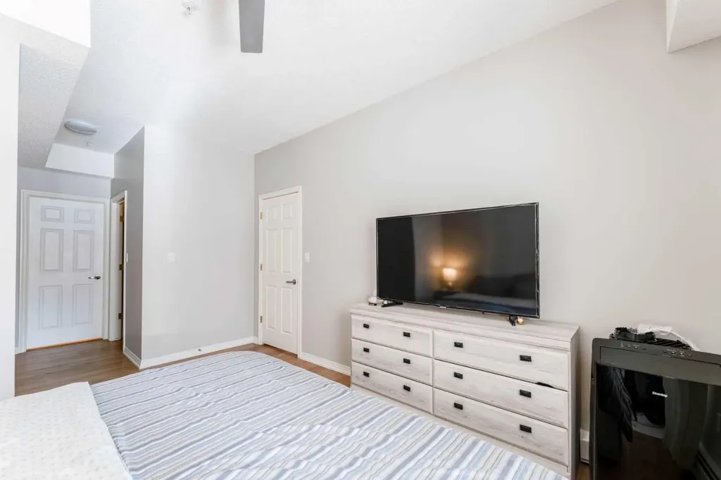 777 3 Avenue SW Calgary AB T2P 0G8