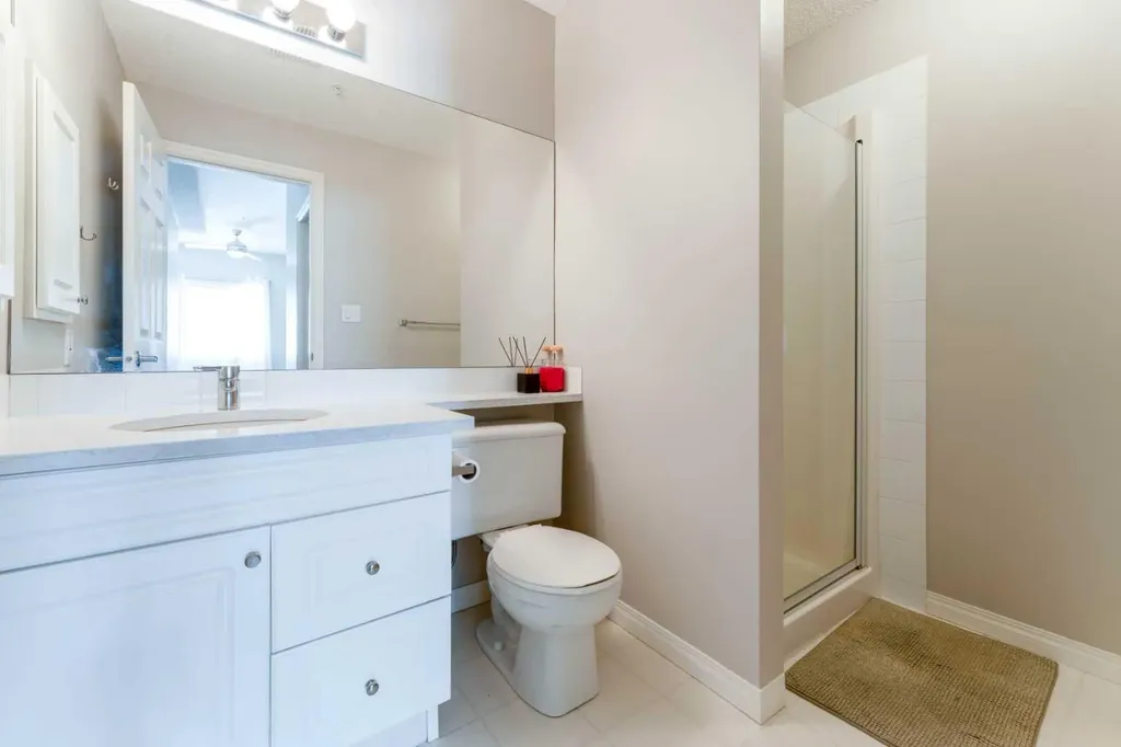 777 3 Avenue SW Calgary AB T2P 0G8