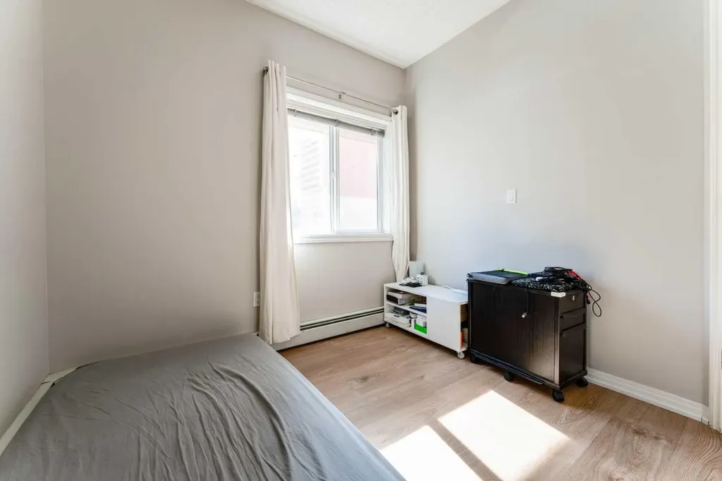 777 3 Avenue SW Calgary AB T2P 0G8