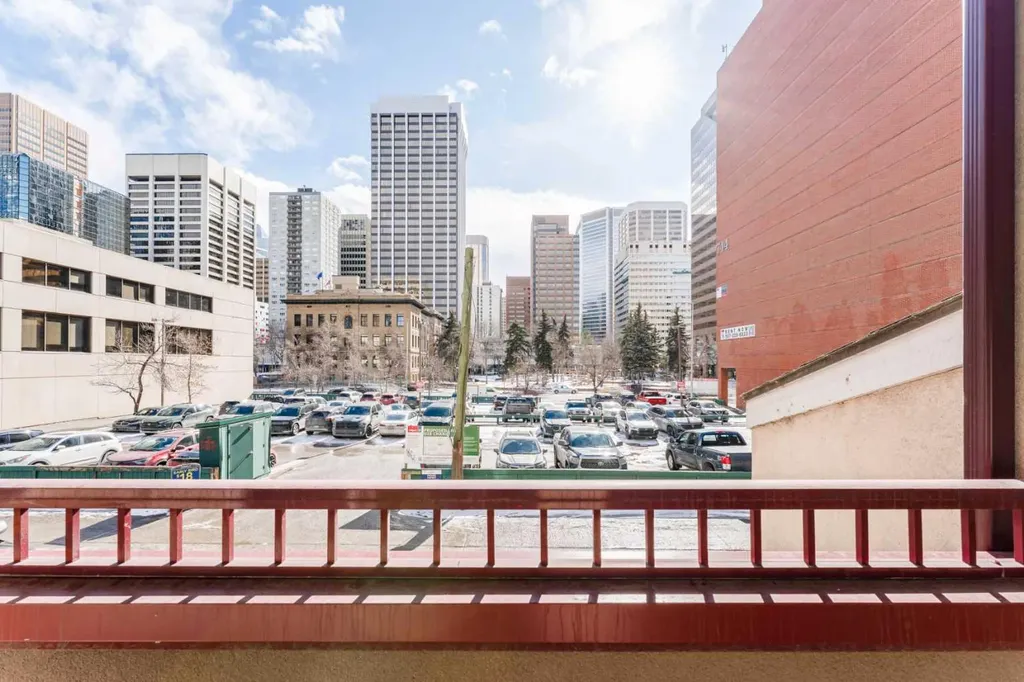777 3 Avenue SW Calgary AB T2P 0G8