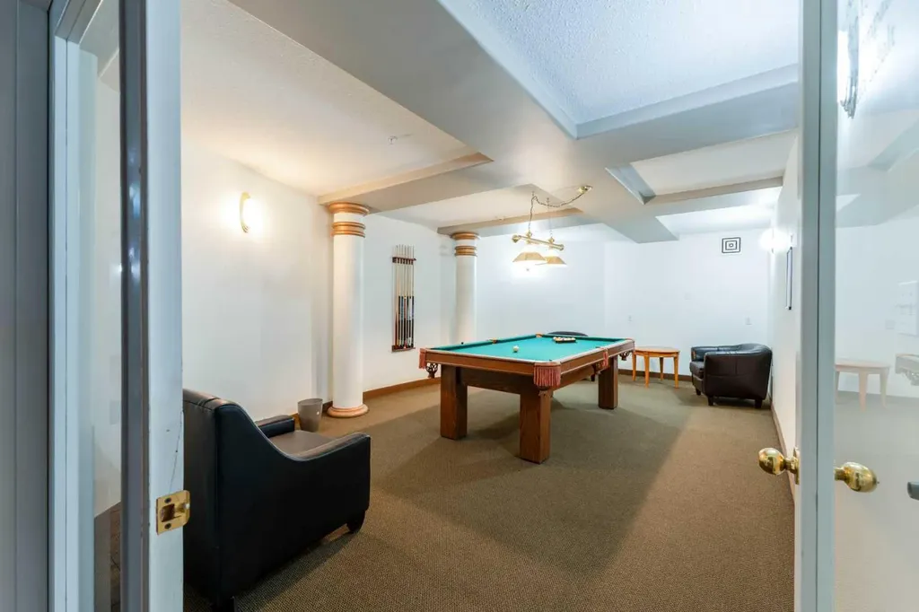 777 3 Avenue SW Calgary AB T2P 0G8