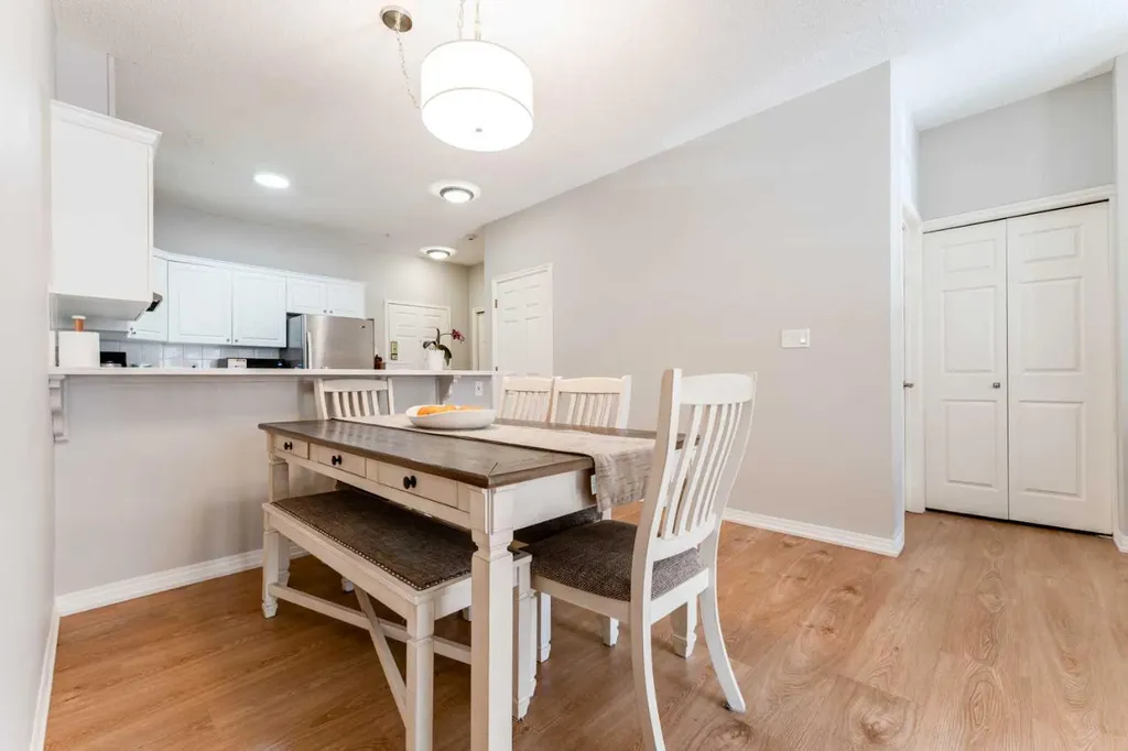 777 3 Avenue SW Calgary AB T2P 0G8
