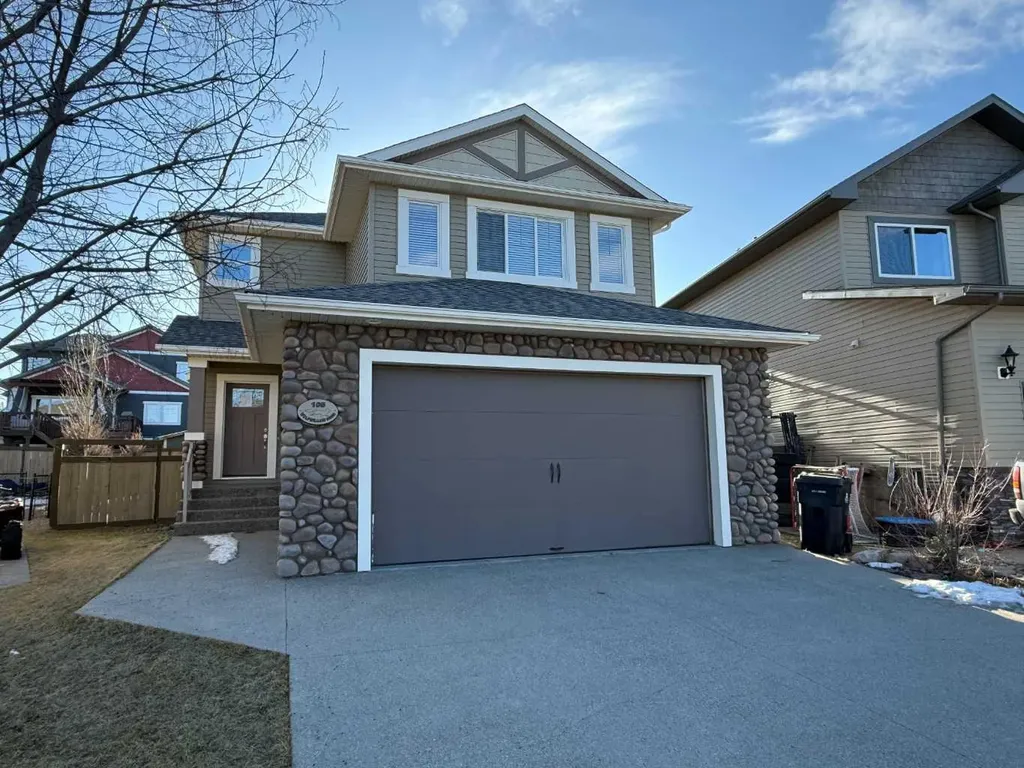 105 Wolf Willow Cove Hinton AB T7V0B2