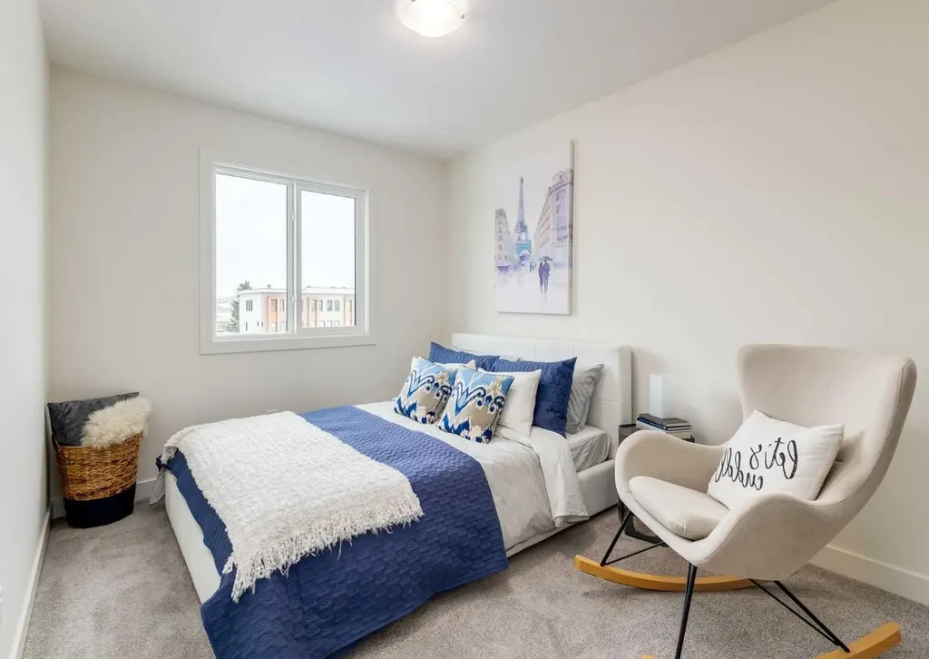 320 Edgefield Close Strathmore AB T1P 2K5