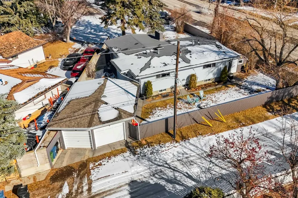 8043 Elbow Drive SW Calgary AB T2V 1K5