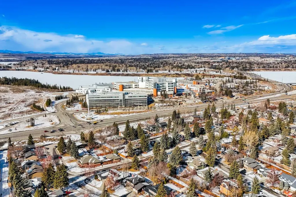8043 Elbow Drive SW Calgary AB T2V 1K5