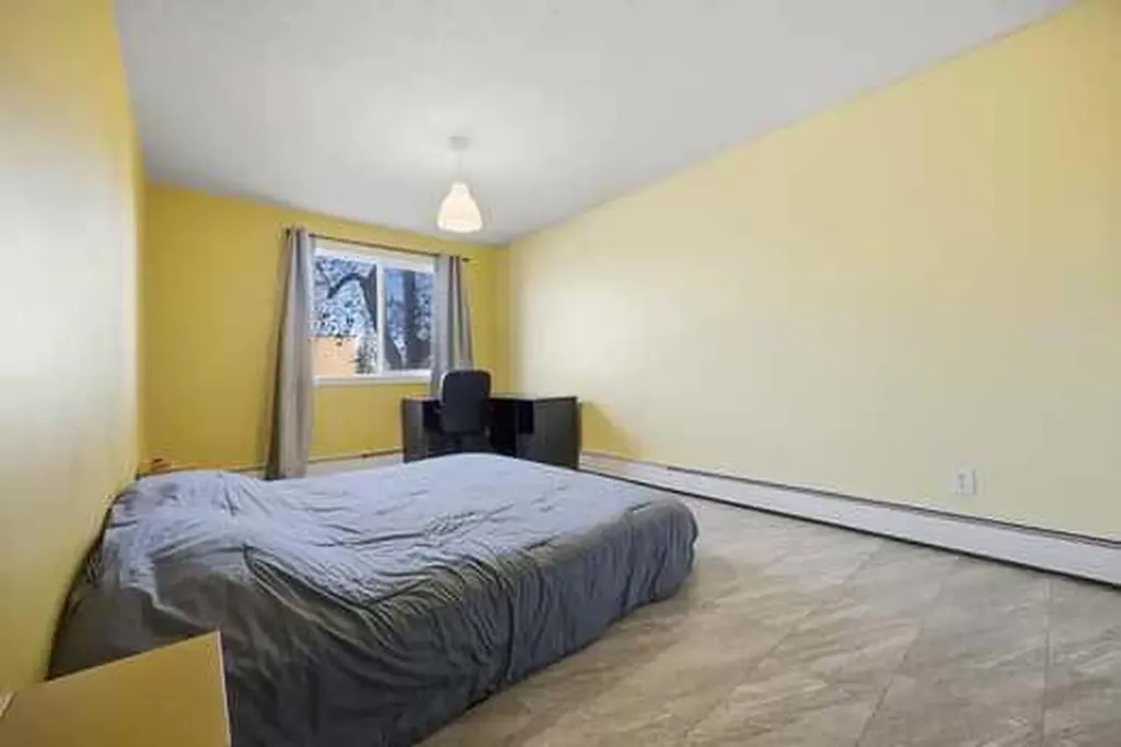 315 Heritage Drive SE Calgary AB T2H 1N2
