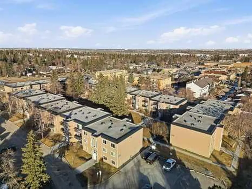 315 Heritage Drive SE Calgary AB T2H 1N2