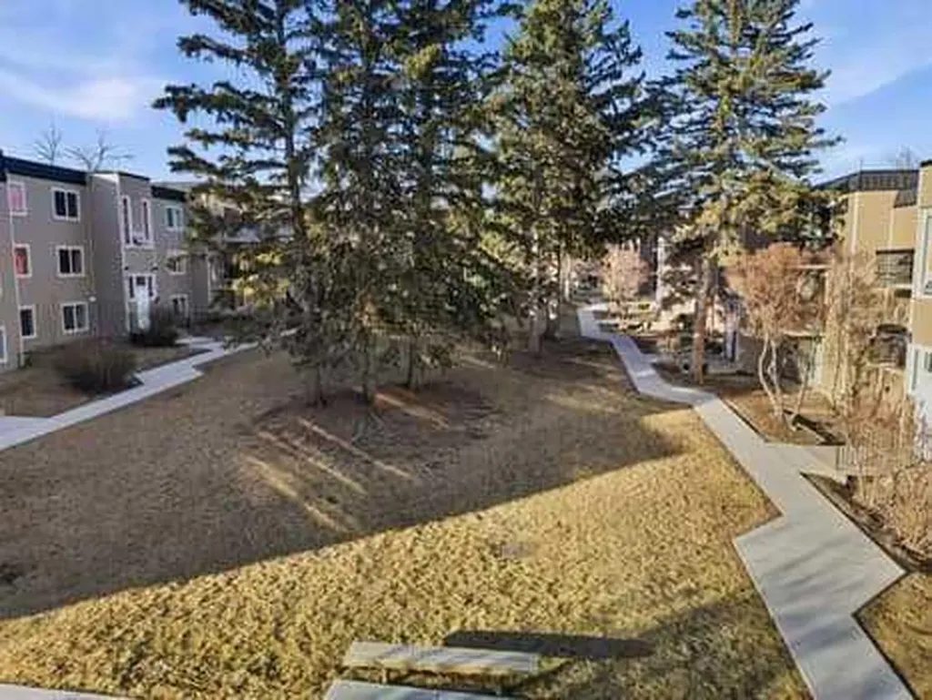 315 Heritage Drive SE Calgary AB T2H 1N2