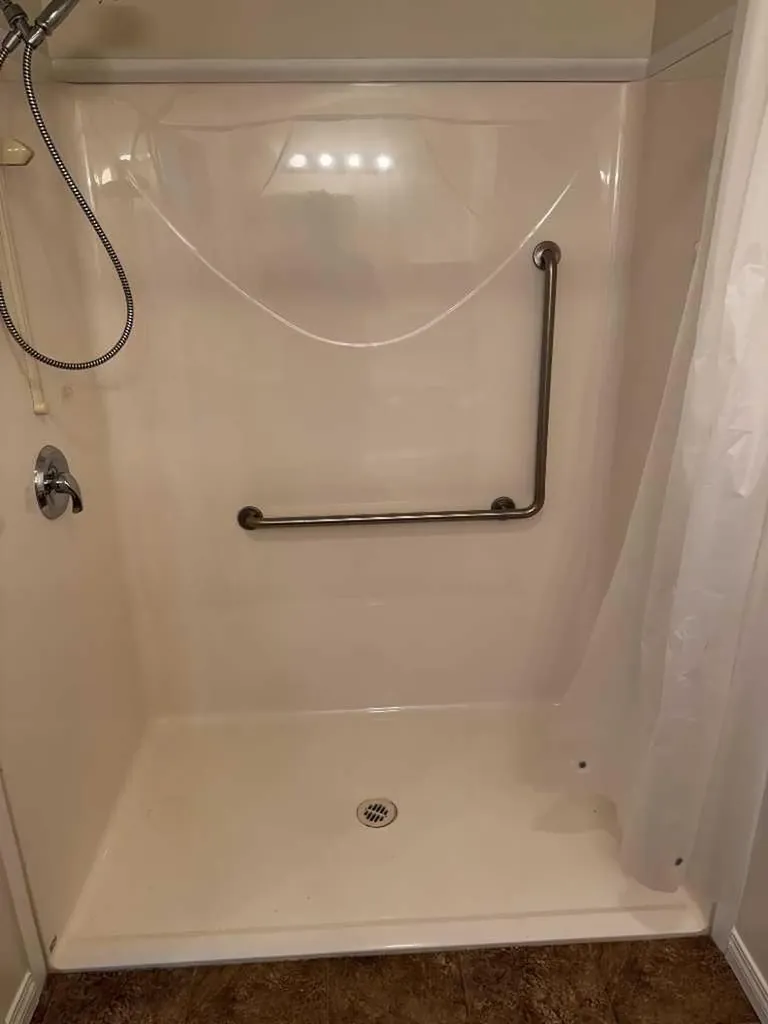 10402 111 Street Grande Prairie AB T8V 8G4