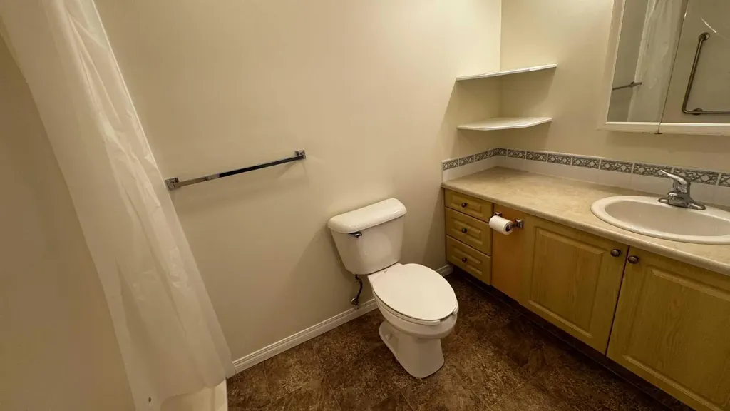 10402 111 Street Grande Prairie AB T8V 8G4