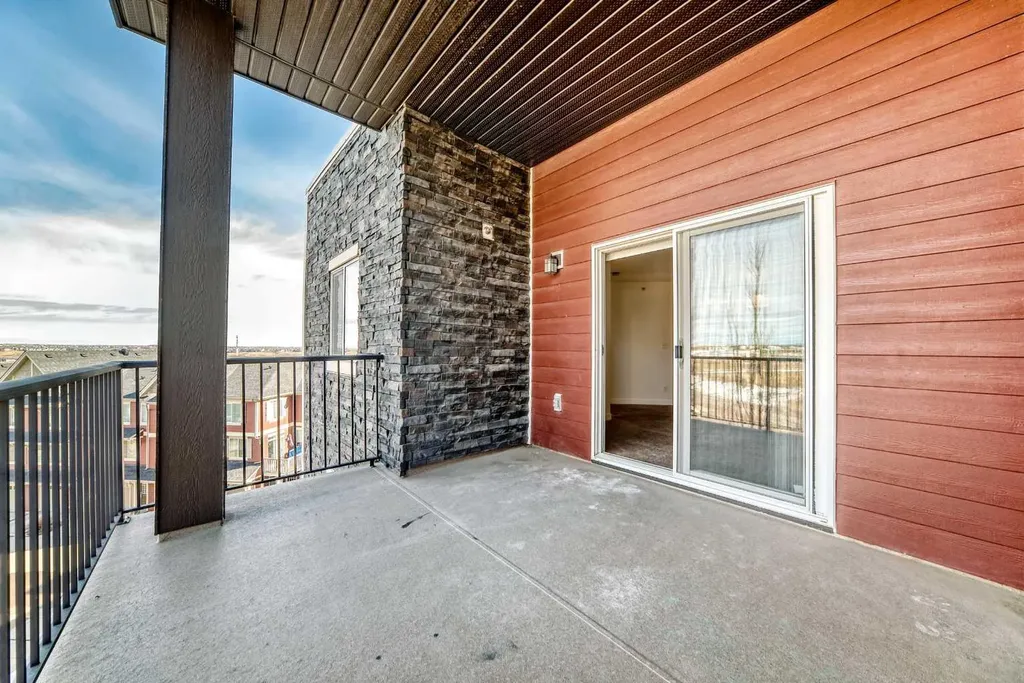 195 Kincora Glen Road NW Calgary AB T3R 0S3