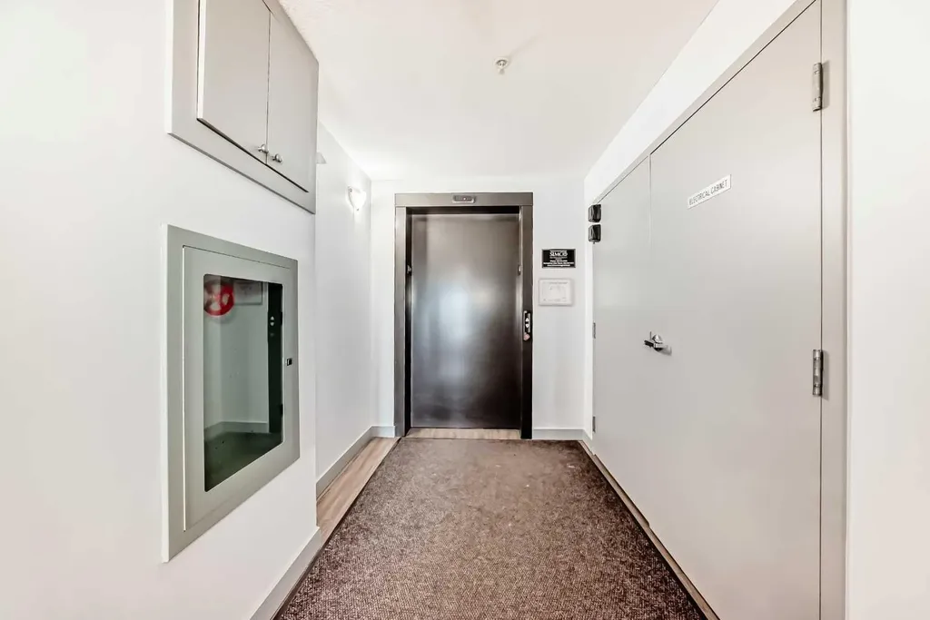 195 Kincora Glen Road NW Calgary AB T3R 0S3